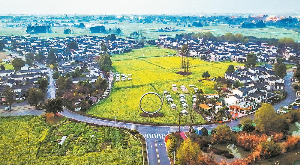 崇州:走好融合之路 让城乡“双向奔赴”